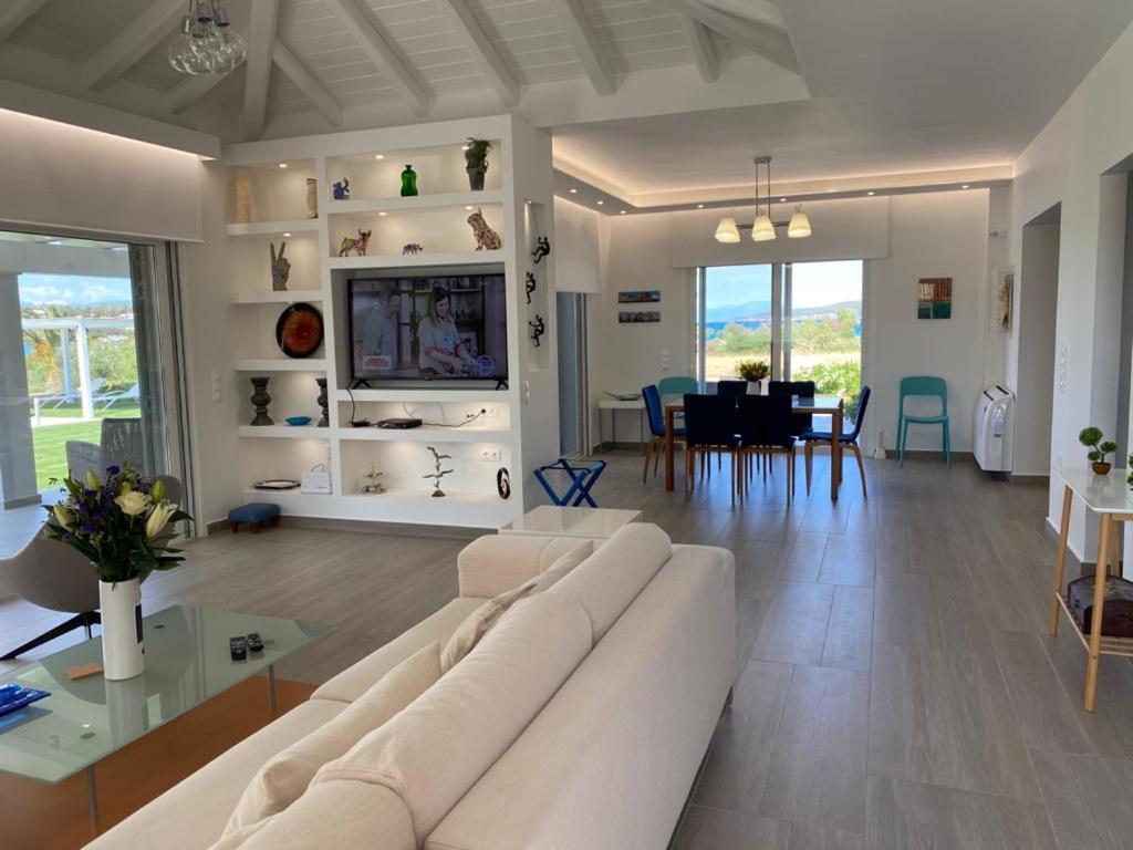 Villa Anthia Porto Heli Extérieur photo